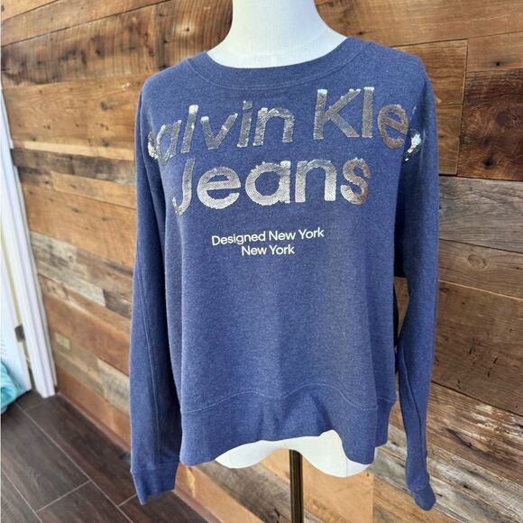 Calvin Klein Jeans Blue Sequin Logo Graphic Cropped sweatshirt sz L EUC - Picture 3 of 10